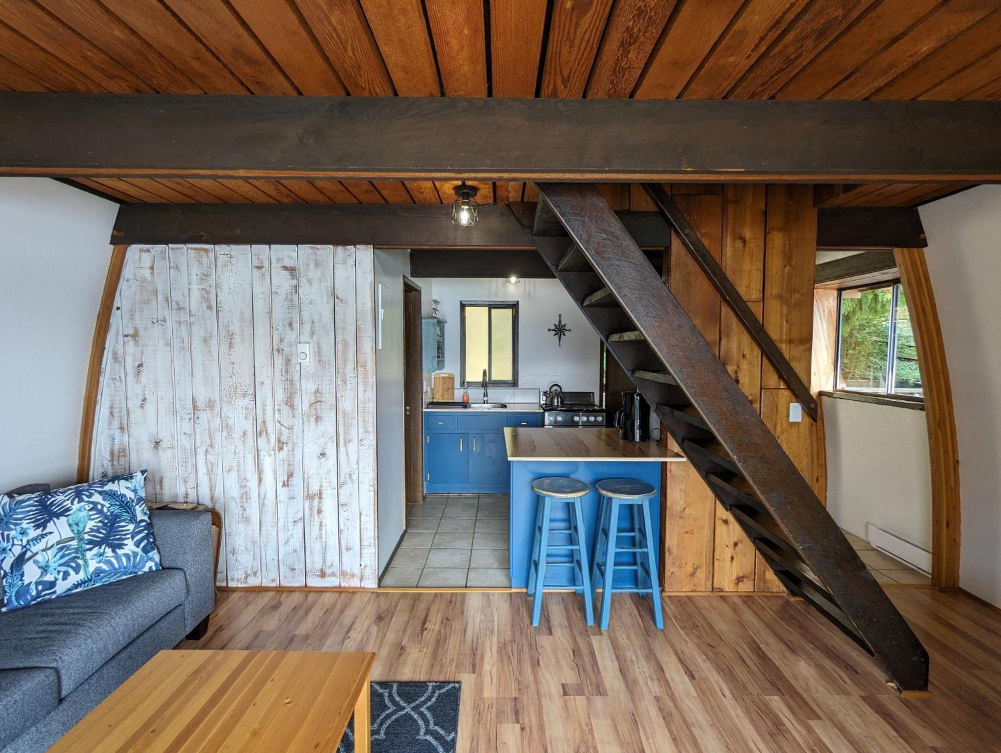 Jade Resort-Oceanfront Suites In Gowlland Harbour Heriot Bay Exteriör bild