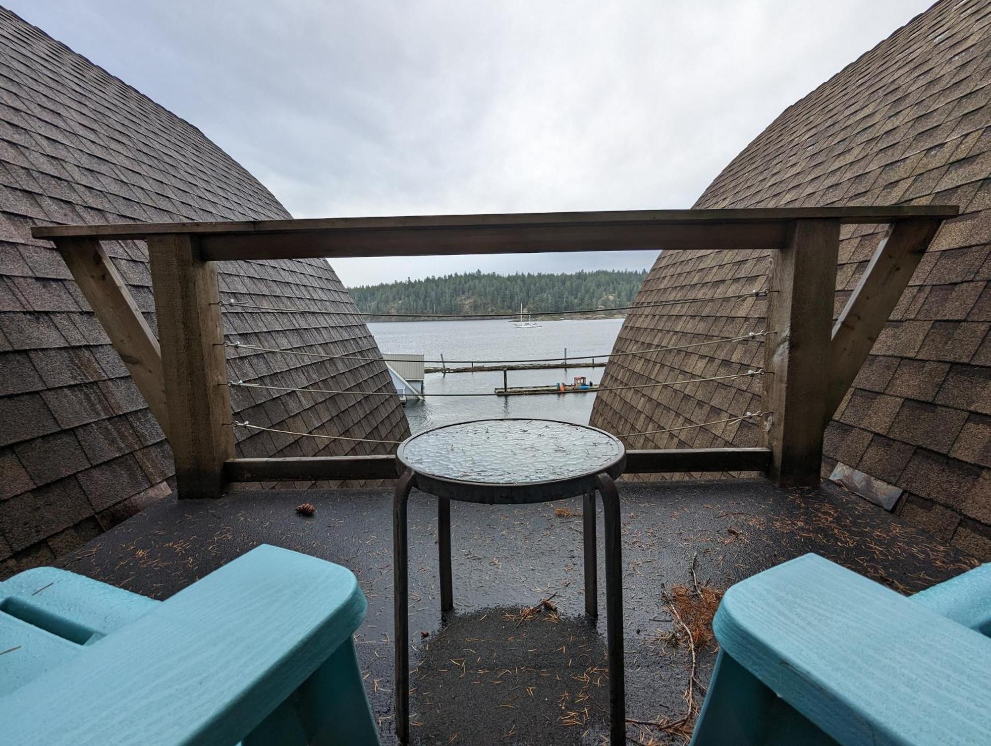 Jade Resort-Oceanfront Suites In Gowlland Harbour Heriot Bay Exteriör bild